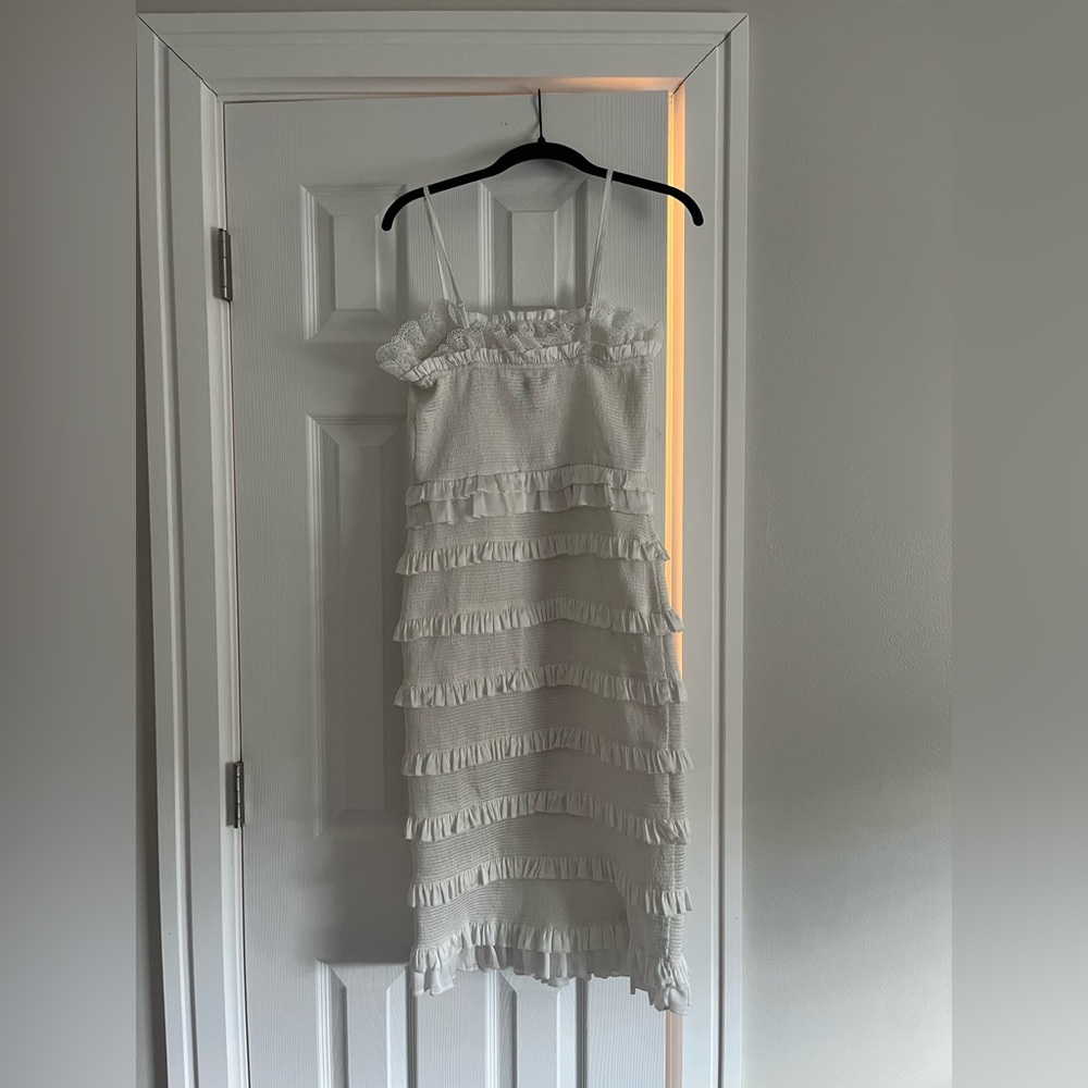 Vince Camuto Ivory Ruffled Midi Dress - Picture 3 of 4